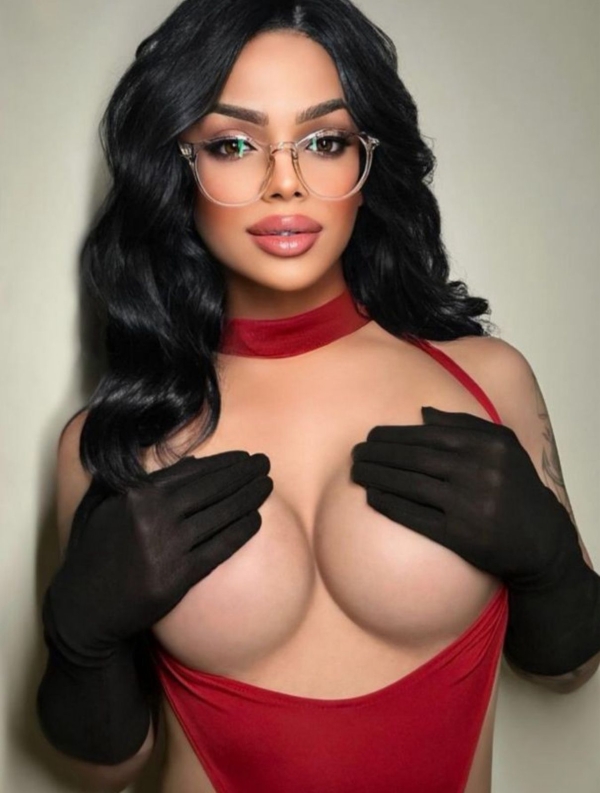 Транссексуалка Диана